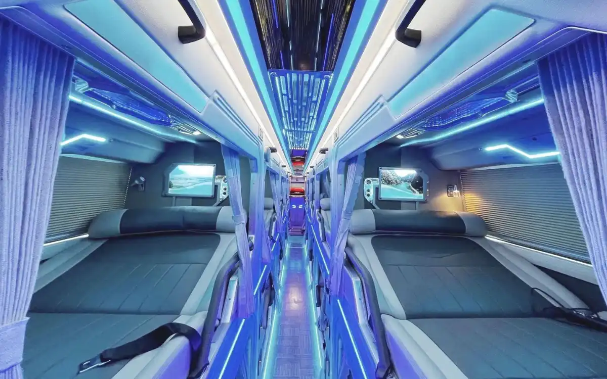 VIP sleeping bus from Hanoi to Ha Giang for Loop Trails tour customers