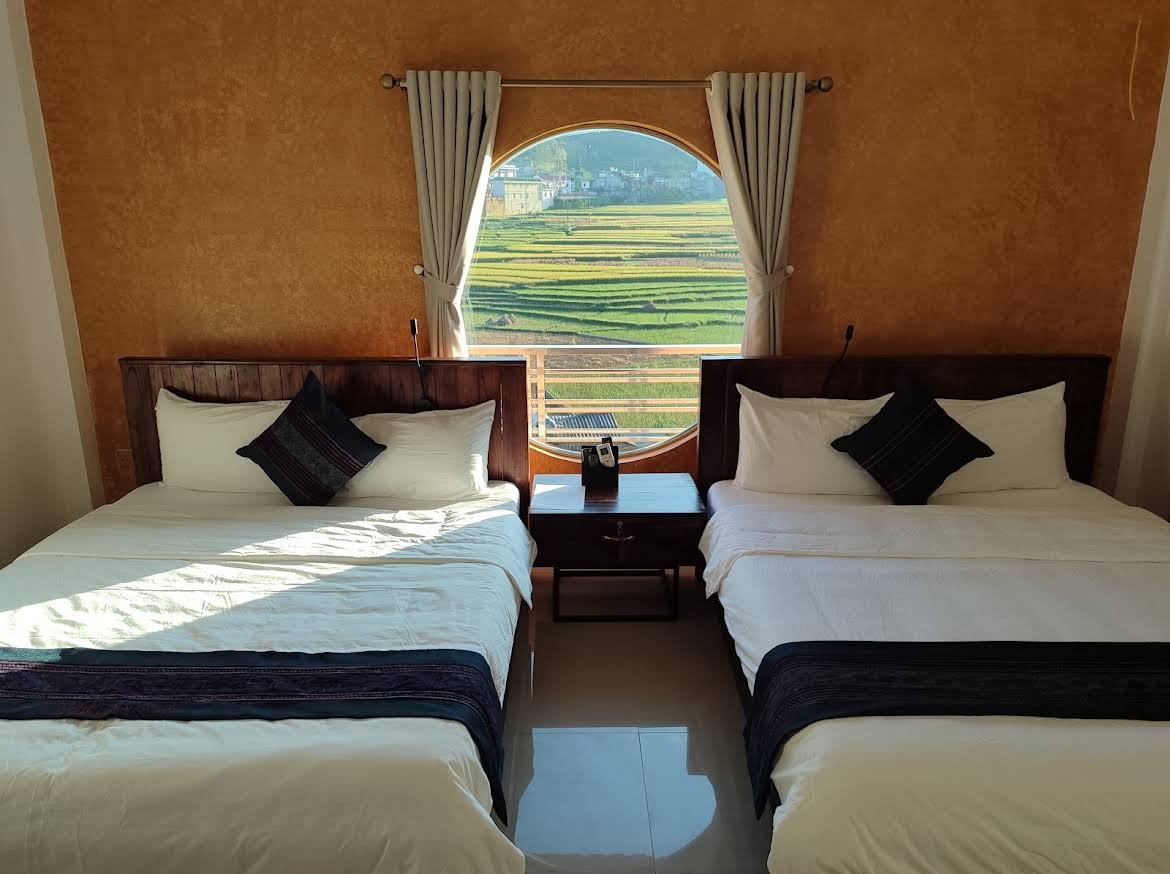 Ethnic house homestay in Dong Van on the Ha Giang Loop tour